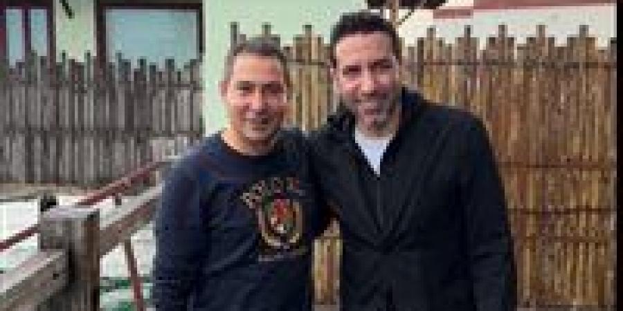 لقاء النجوم.. أبو تريكة يوجه رسالة خاصة لمحمد بركات عقب لقائهما الأخير