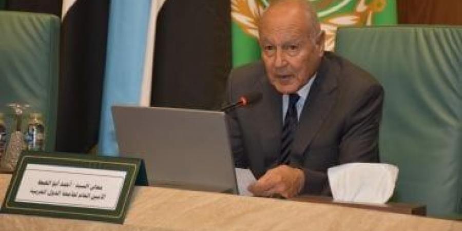 عاهل البحرين يستقبل الأمين العام لجامعة الدول العربية