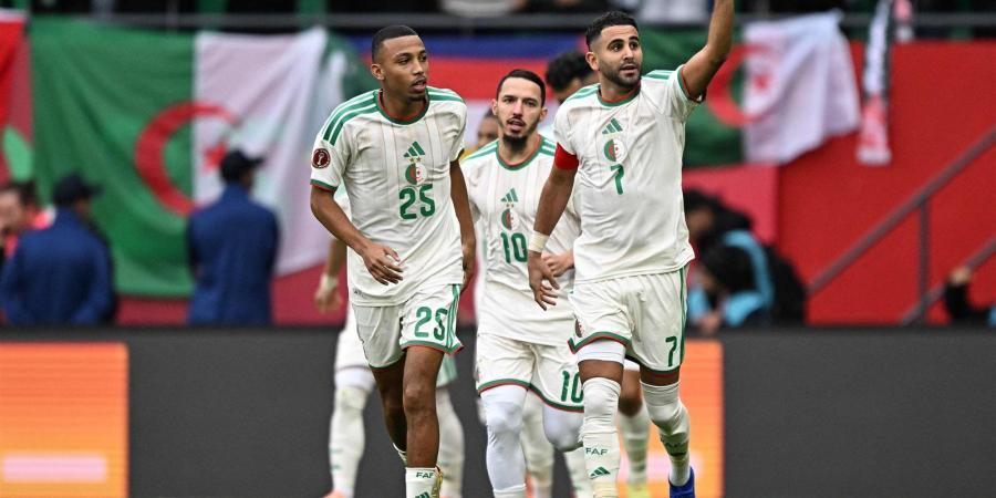 منتصف الشوط الثاني.. رياض محرز يواصل كتابة التاريخ ويسجل الثاني للجزائر أمام السودان