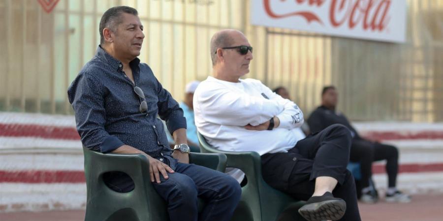 انقسام داخل نادي الزمالك حول رحيل بدر حامد واتجاه لإقالة رئيس قطاع البراعم (خاص)