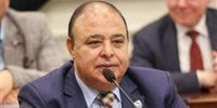 حسين خضير: توجيهات الرئيس المستمرة ترسم ملامح الاستقرار وتعزز ثقة الأسواق