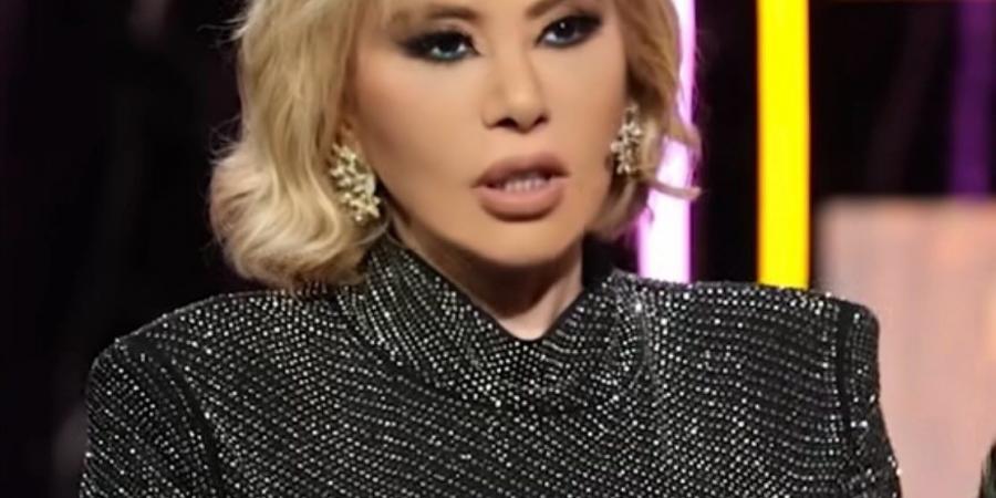 حلقة توقعات مرتقبة لماغي فرح… والجمهور يشيد بجمالها وإطلالتها (صور)