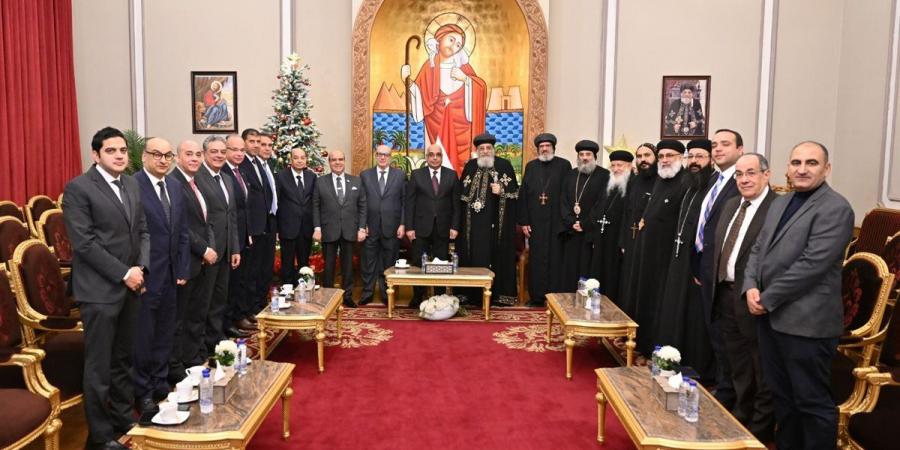 وزير العدل يزور الكاتدرائية المرقسية للتهنئة بعيد الميلاد المجيد