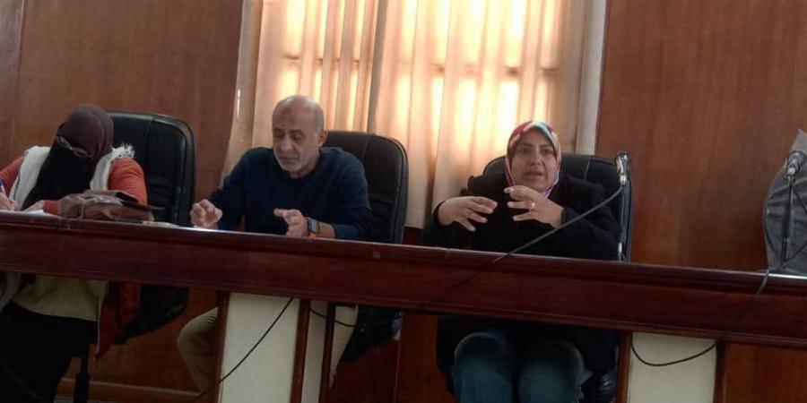 رئيس حي العجمي تترأس اجتماع اللجنة الإشرافية لمحو الأمية تنفيذًا لتوجيهات محافظ الإسكندرية