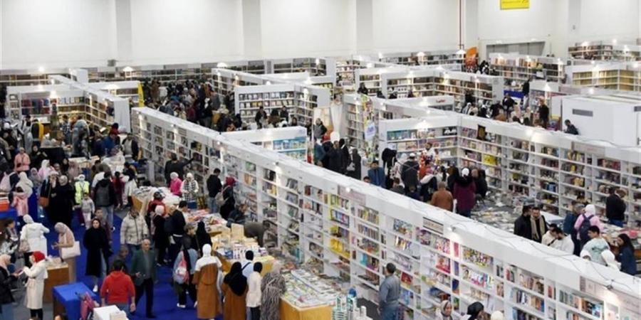 خدمة “المعرض”.. أتوبيسات من ميادين القاهرة توصلك لـ معرض الكتاب بـ10 جنيه