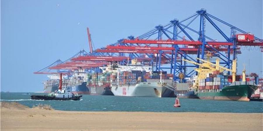 إعادة فتح ميناء العريش بعد استقرار الحالة الجوية