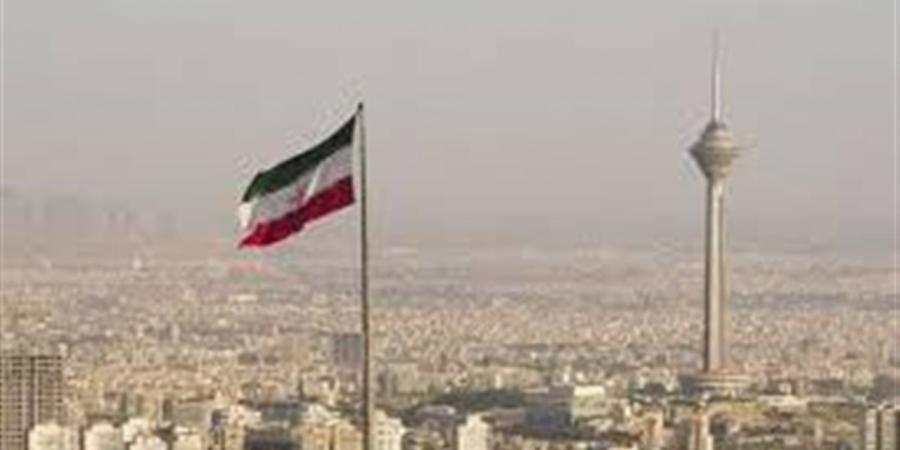 حشد عسكري وتهديدات محتملة.. ماذا تريد واشنطن من طهران ؟