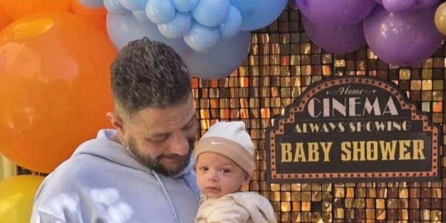 حبيب جدو.. أحمد الفيشاوي يثير الجدل بحفيده الأول فما القصة؟