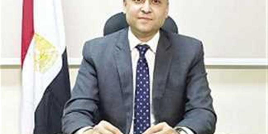 متحدث الإسكان يكشف تفاصيل الانهيار الأرضي بالتجمع والمسئول عنه