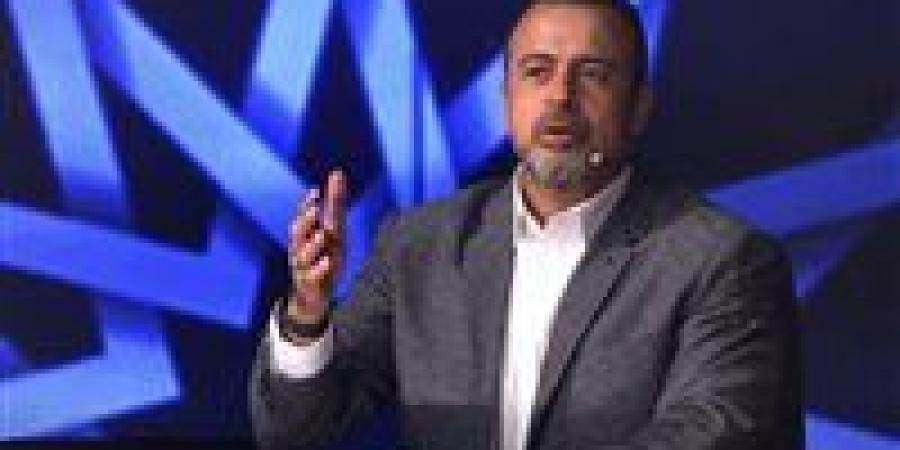 مصطفي حسني يكشف سر السعادة الحقيقية للقلب ويثني على أداء الطفل شهاب في دولة التلاوة