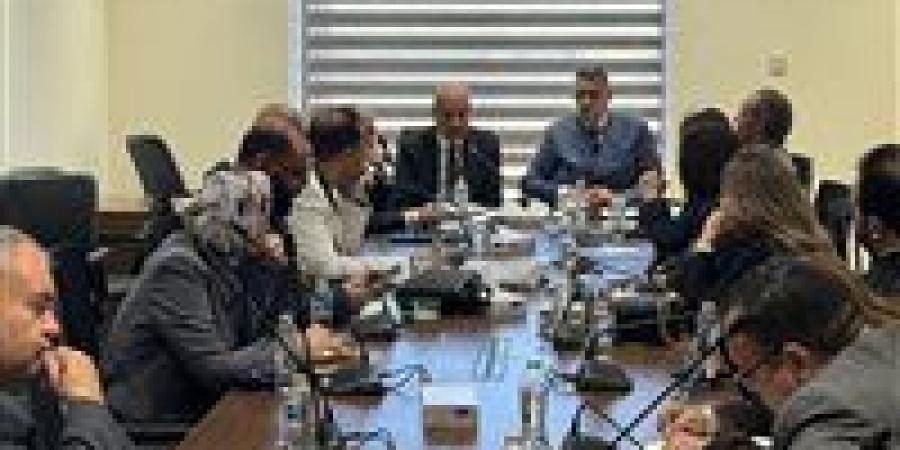 “حقوق إنسان النواب” تناقش سبل التصدي لظاهرة زواج الأطفال الأحد