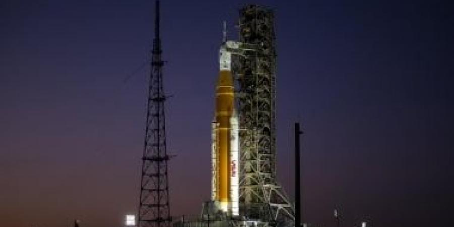 آخر أخبار مهمة أرتميس 2.. غدا إطلاق ناسا التاريخى للقمر