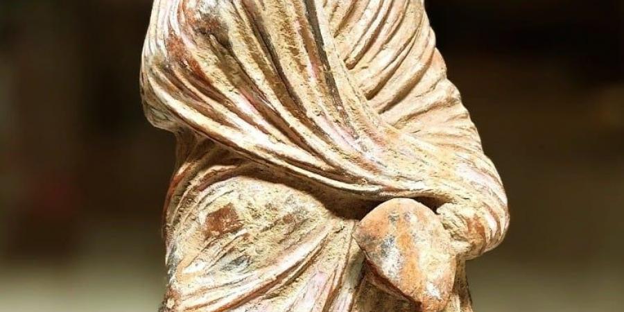 تماثيل التناجرا.. الفن الهلينستى فى المتحف المصرى بالتحرير