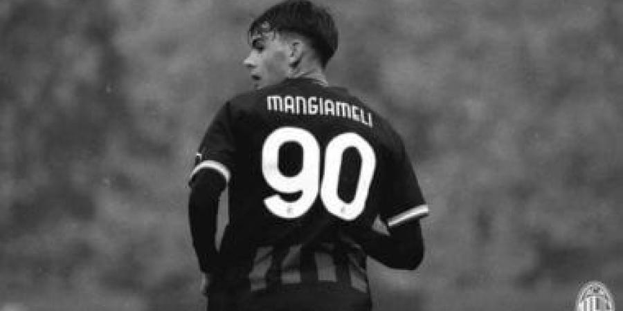 لاعب ميلان السابق يكشف فساد الكرة الإيطالية بعد فشل الوصول لمونديال 2026