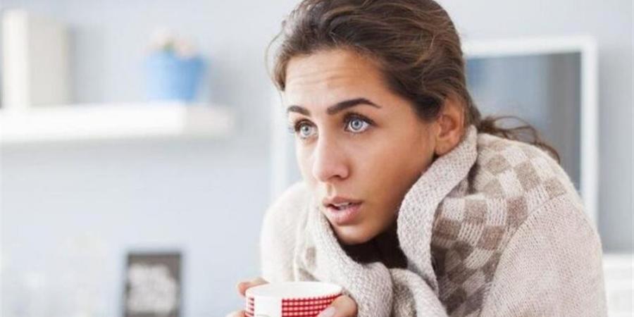 الملابس والتغذية في الطقس المتقلب.. سرّ صحتك وسلامتك