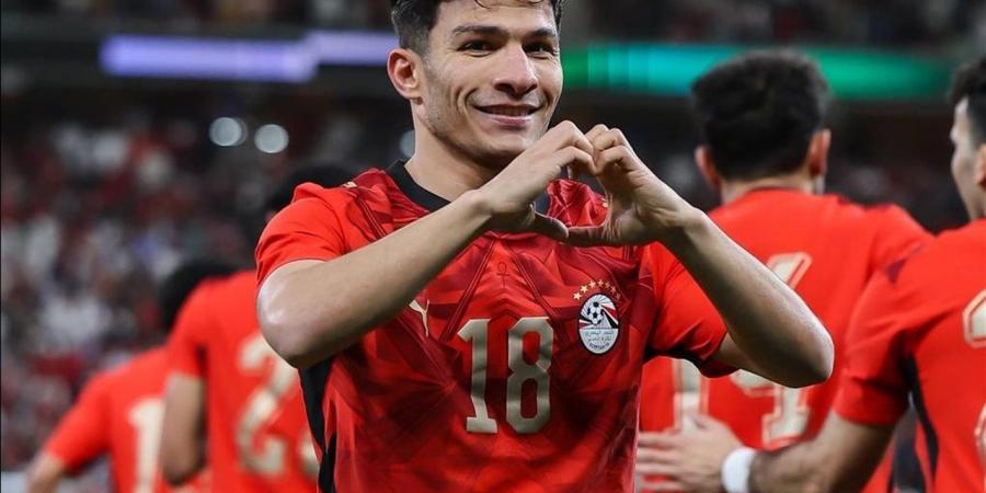 أول تعليق من حسام حسن على إصابة إسلام عيسي بالصليبي (صورة)