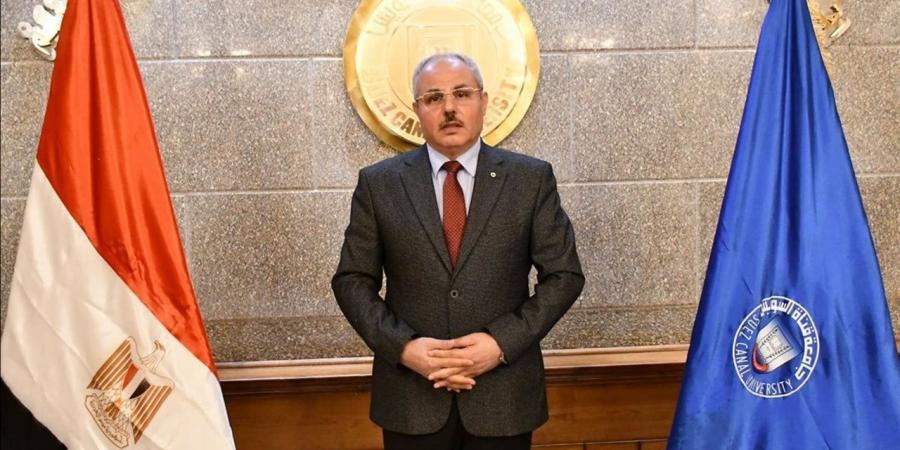 "البحوث الطلابية بطب قناة السويس" يناقش ثقافة السلامة في الممارسة العملية