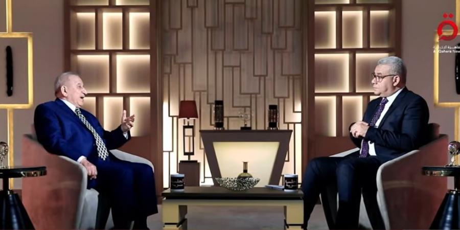 سفير العراق الأسبق يكشف كواليس علاقة صدام حسين بمبارك في "الجلسة سرية"