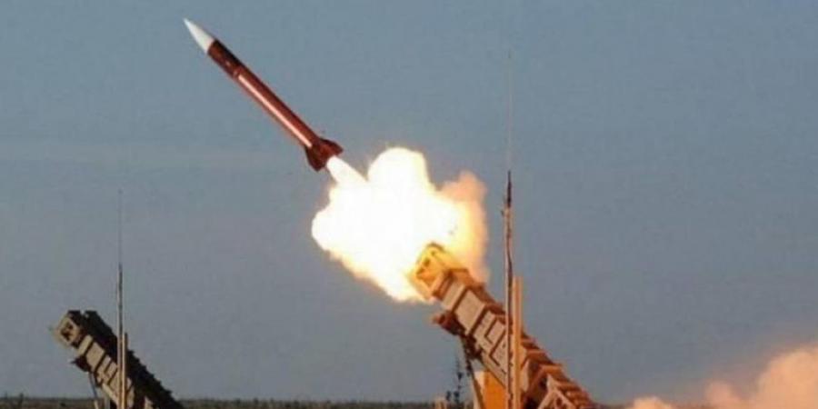 تصعيد إقليمي غير مسبوق... صواريخ متزامنة من 3 جبهات تضرب إسرائيل وتوسع رقعة الحرب