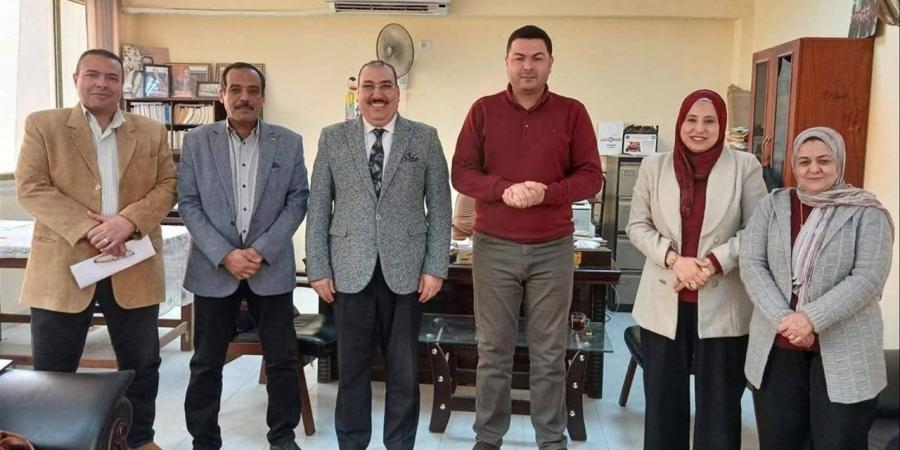 جامعة بني سويف ونقابة المهن الاجتماعية تنظمان ندوة حول مستقبل المهنة