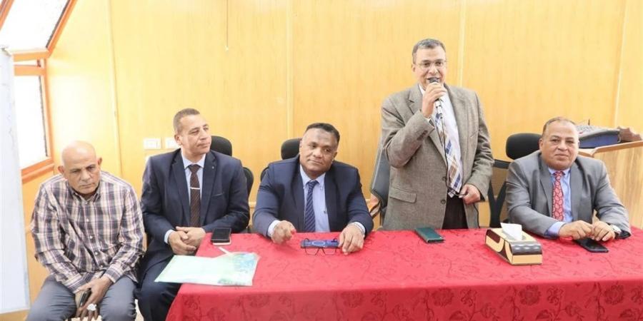 "تعليم الوادي الجديد والتنظيم والإدارة" يدشنان برنامجًا تدريبيًا لتأهيل مديري مدارس باريس