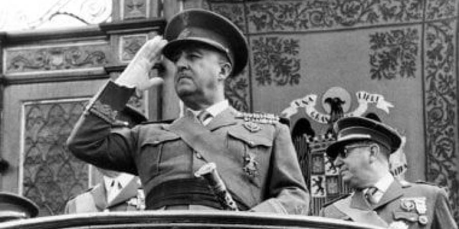 منبوذ من أوروبا ومكروه في الداخل.. لماذا أثار حكم فرانكو كل هذا الجدل؟