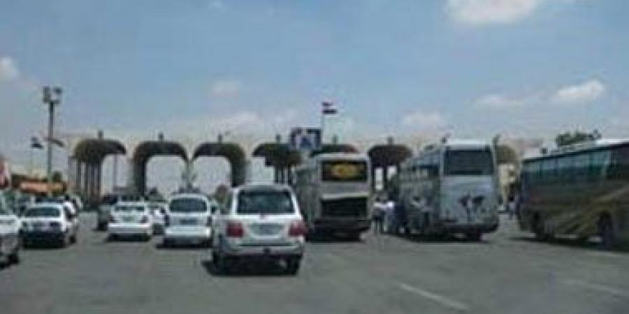مشاهد تظهر إخلاء معبر المصنع الحدودى بين لبنان و سوريا
