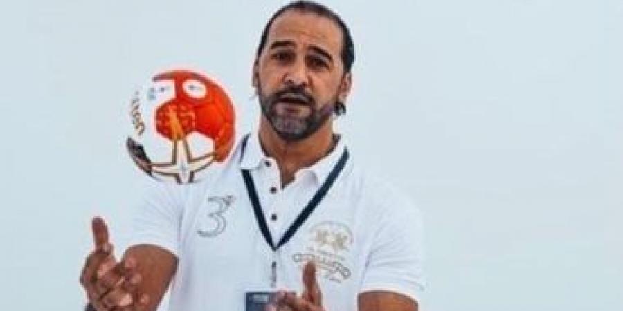 استقرار الحالة الصحية لـ حسين زكى مدرب فريق كرة اليد بسموحة