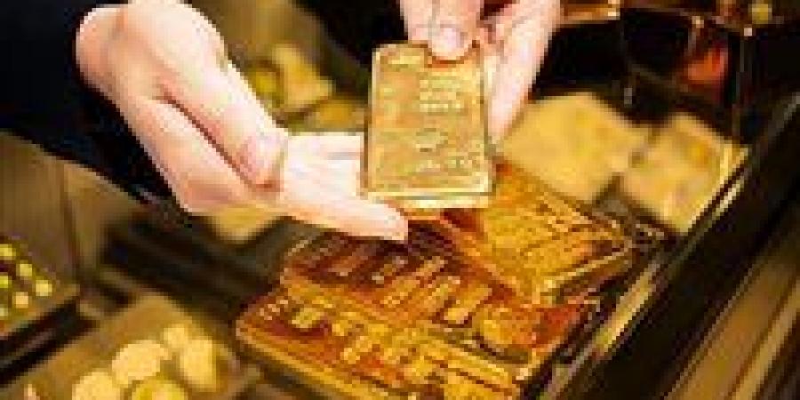 10 جنيه تراجع في ذهب عيار 21 مباشر الآن.. هبوط أسعار الذهب اليوم الإثنين في مصر