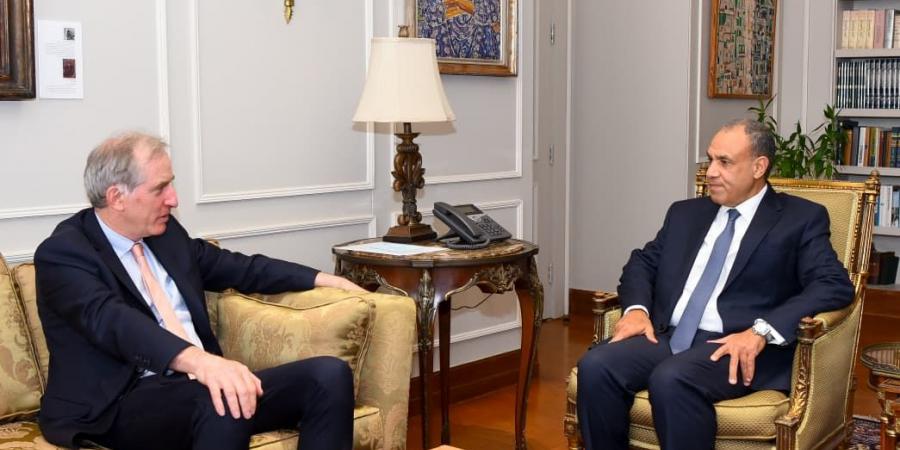 وزير الخارجية: نحذر من التداعيات الإسرائيلية الخطيرة على فرص التهدئة والاستقرار