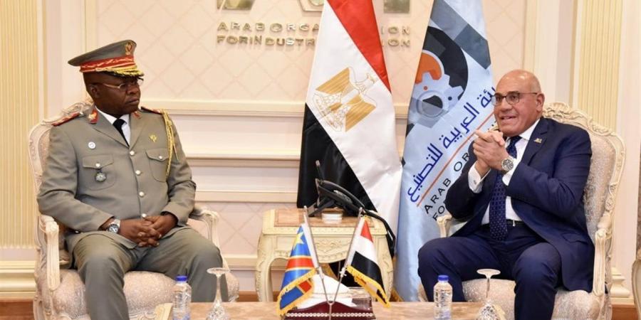 رئيس "العربية للتصنيع" يبحث تعزيز التعاون مع رئيس هيئة أركان القوات المسلحة الكونغولية