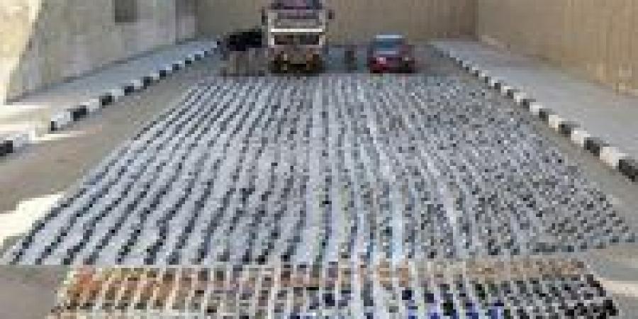 حملات أمنية مكبرة تضبط 414 متهماً وتضبط أكثر من 230 كيلو مخدرات خلال 24 ساعة