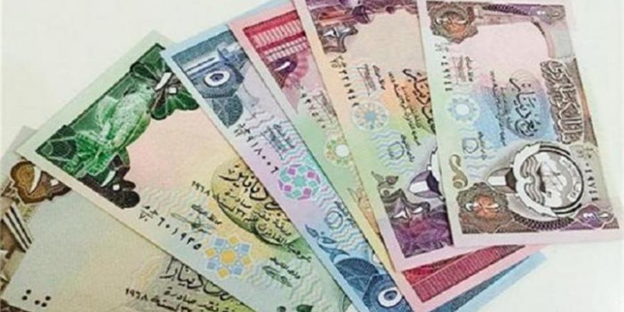 سعر الدينار الكويتي أمام الجنيه اليوم الجمعة 10-4-2026