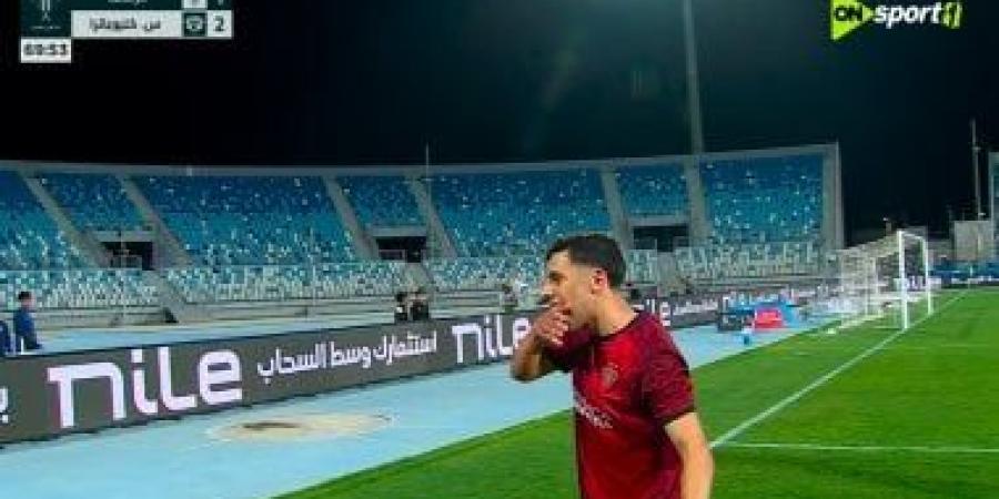 أحمد بلحاج يتقدم لسيراميكا بهدف على إنبى فى الشوط الأول