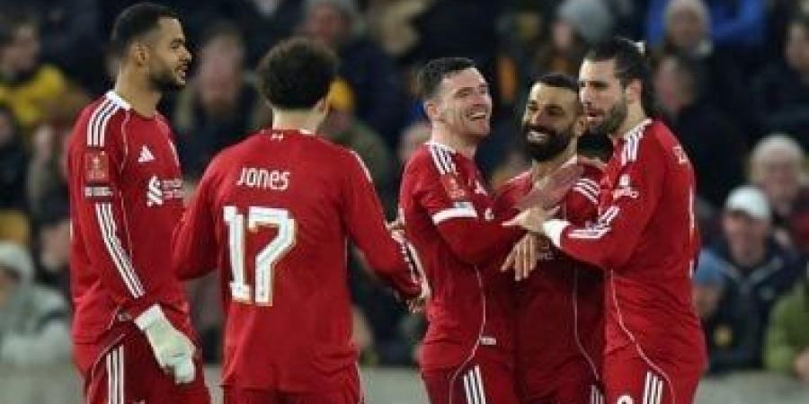 مواعيد مباريات اليوم.. ليفربول مع فولهام وديربي كتالوني بين برشلونة وإسبانيول