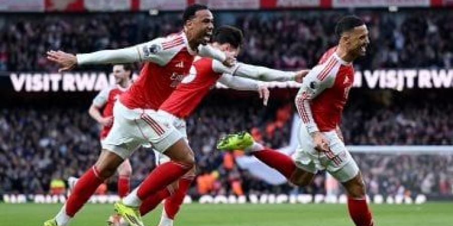 أرسنال يسعى لتأمين صدارة الدوري الإنجليزي أمام بورنموث