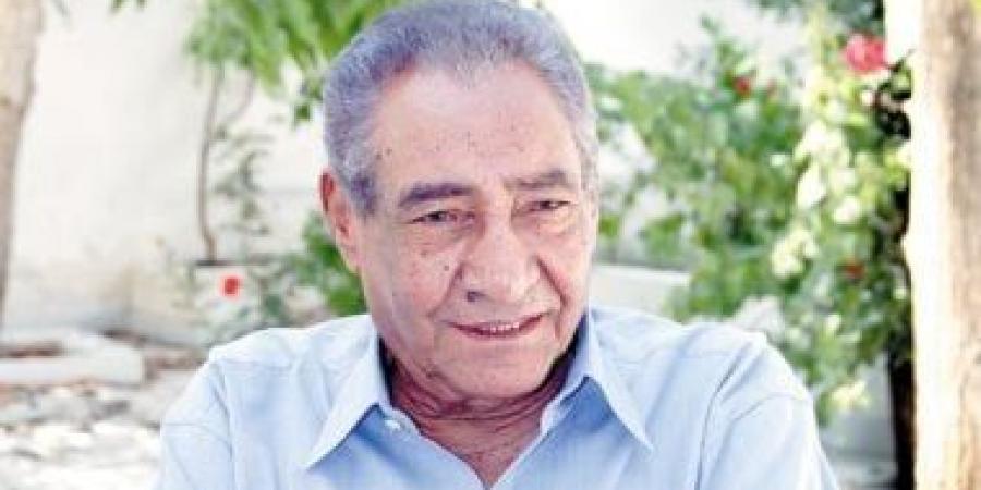 في ذكرى ميلاد الأبنودي.. الخال يحكي قصة غنائه في مسلسل ذئاب الجبل