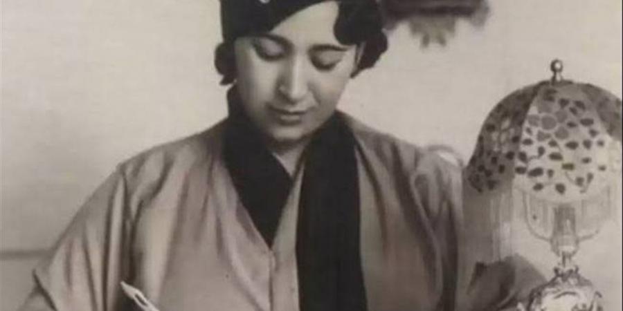 جميلة العلايلي.. شاعرة أبولو التي كتبت الحب والألم بصوت امرأة