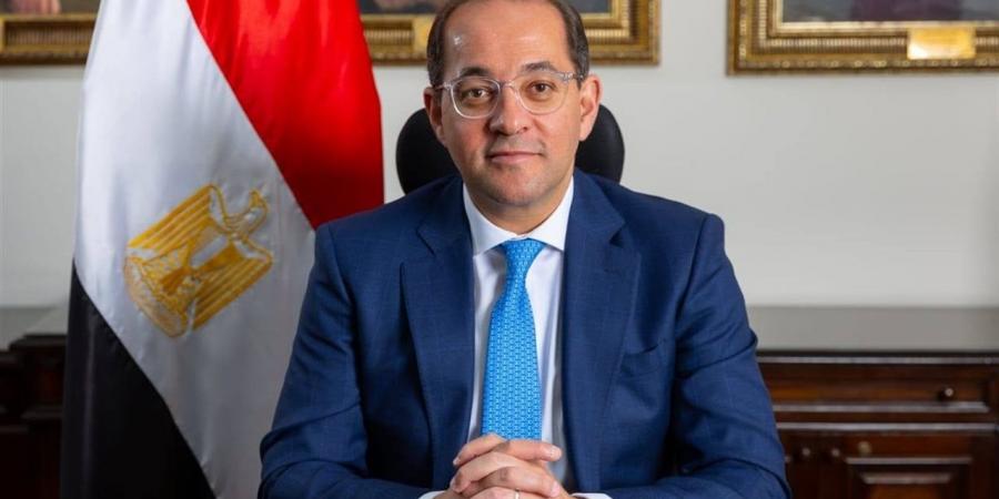 موازنة الأمان والحماية.. 100 مليار جنيه لرفع الحد الأدنى للأجور وصرف الزيادة الجديدة مع رواتب يوليو