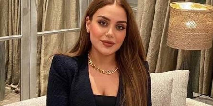 زينب فياض ابنة هيفاء وهبي تلفت الأنظار في أحدث ظهور لها والجمهور يتفاعل