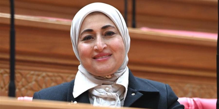 رئيس "إعلام النواب" تدعو لضوابط مشددة لتغطية حوادث الانتحار وزنا المحارم