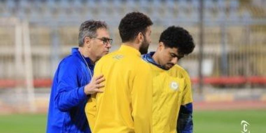 النبريصى وحاتم سكر يشاركان فى تدريب الإسماعيلى استعدادا للكهرباء بالدورى