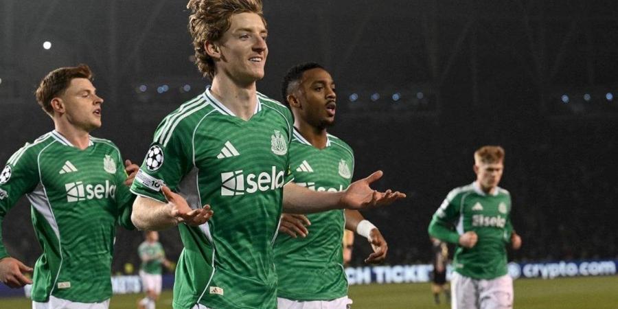 آرسنال يخطط لخطف جوردون من نيوكاسل في صفقة صيفية كبرى