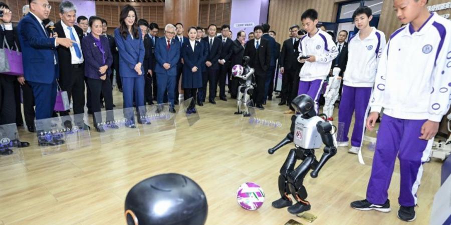 الصين تعلن عن إجراءات لتعزيز التعاون مع تايوان في ختام زيارة «الكومينتانغ».. هل تنتهي حقبة الجمود بين بكين وتايبيه؟