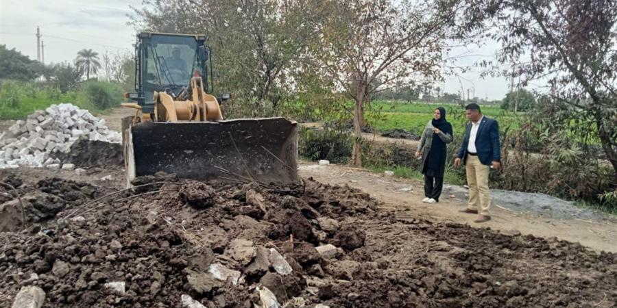 "زراعة الجيزة" تقود حملة إزالة تعديات على الأراضي الزراعية بناحية شبرامنت مركز أبو النمرس