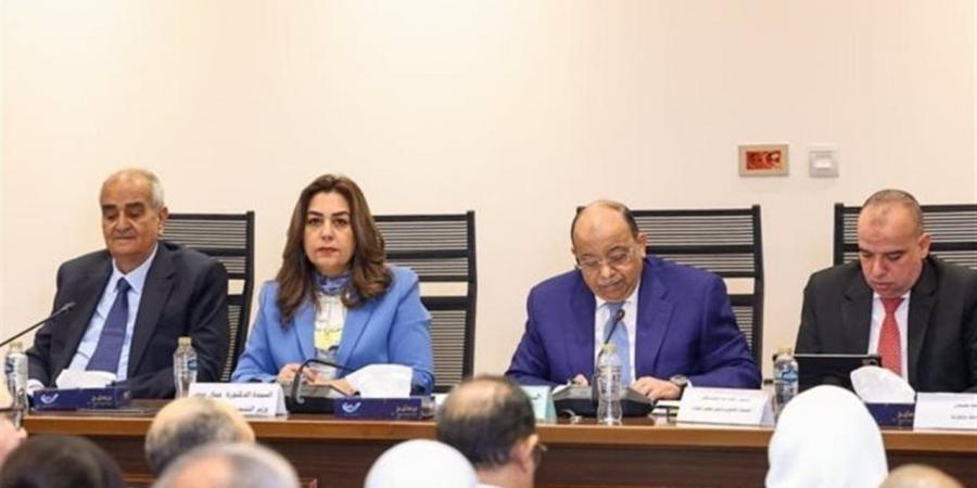 تمثيل الشباب والمرأة في المجالس المحلية وفق قانون الإدارة المحلية الجديد