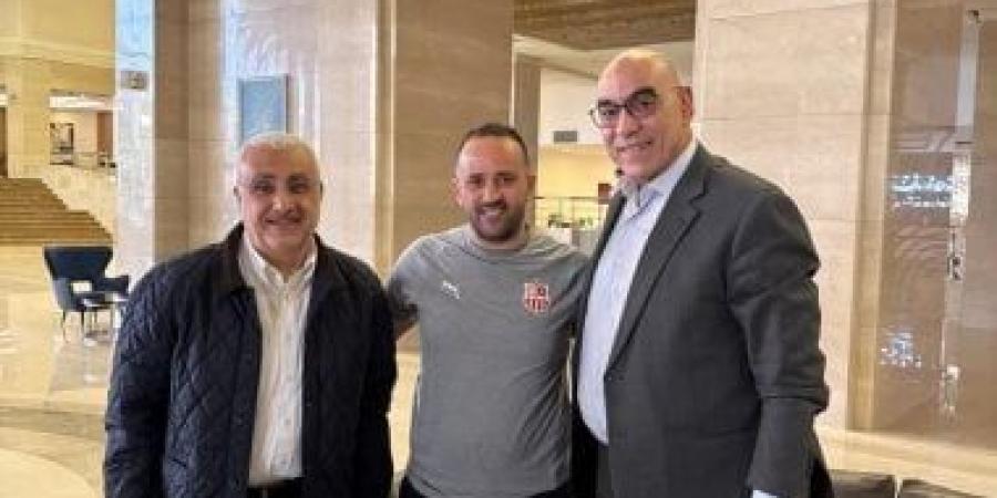 هشام نصر يزور بعثة شباب بلوزداد الجزائرى بالقاهرة