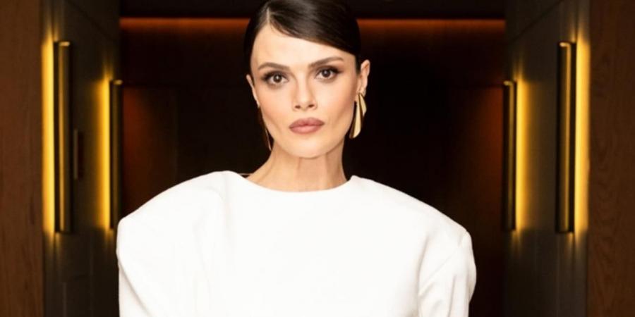 تفاصيل منع سينام أونسال بطلة "المدينة البعيدة" من السفر بسبب تعاطي المخدرات