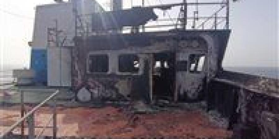 جحيم في بحر العرب.. البحرية الباكستانية تسطر ملحمة إنسانية لإنقاذ طاقم «جولد أوتم»