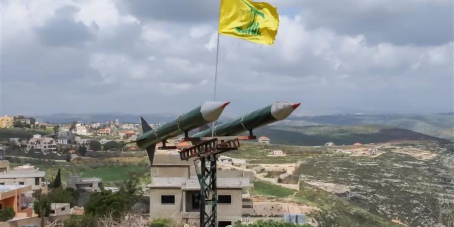 عاجل.. "حزب الله" ينفذ عشرات العمليات العسكرية ويقصف مستوطنات الشمال